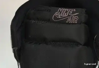 Hyperoad Retro High Jordan Stage Haze OG 1 0430